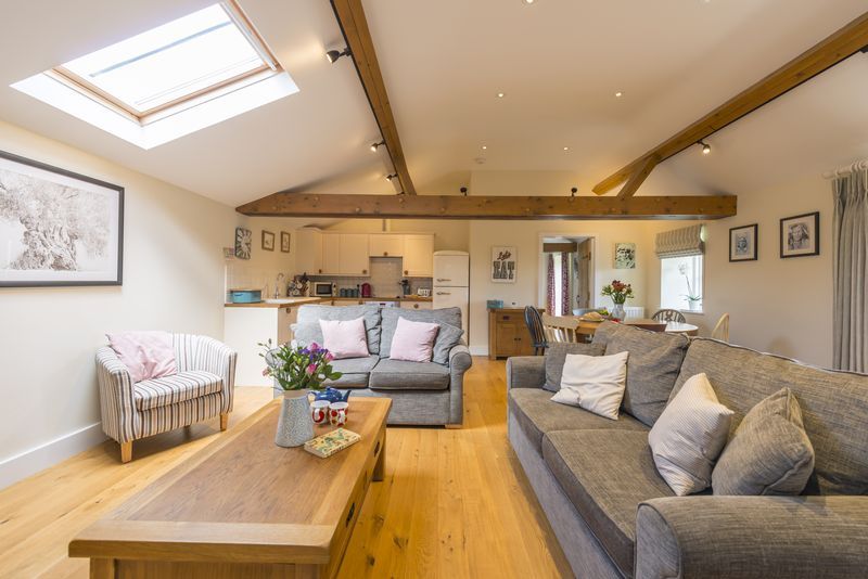 Chestnut Cottage is located in Yarmouth and surrounding villages