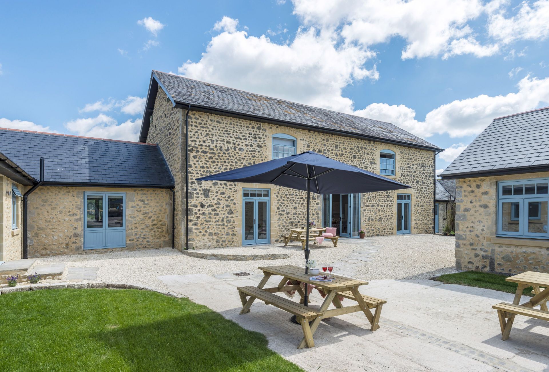 Stapleford Farm Cottages is located in Beaminster and surrounding villages