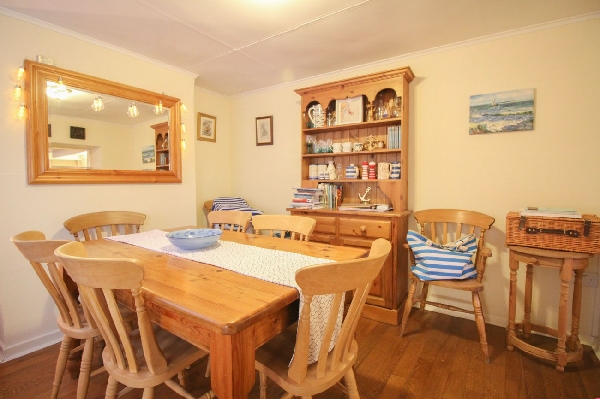 Cornerstone Cottage is in Mousehole, Cornwall