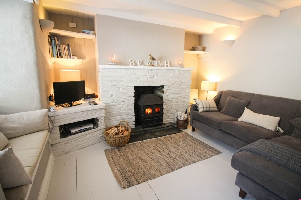 Beach Hill Cottage price range is from just £319