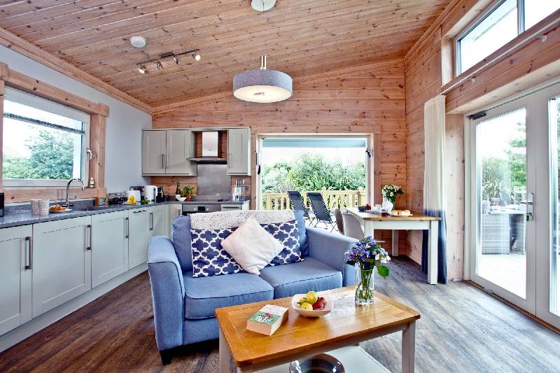 Swanpool, Great Field Lodges is located in Braunton