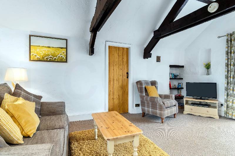 Jasmine Cottage, Old Mill Cottages price range is 478.8 - £ 2084
