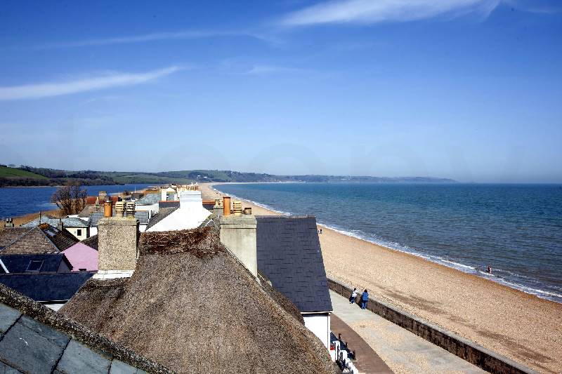 The Penthouse, 15 At The Beach is in Torcross, Devon