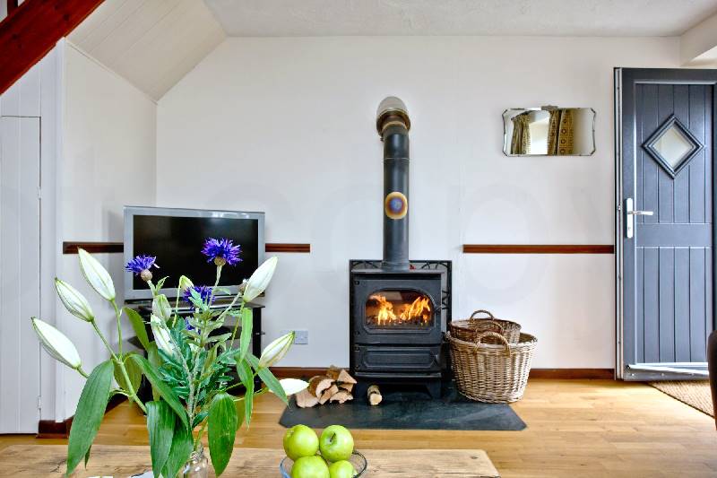 Cranny Cottage, East Thorne is located in Bude