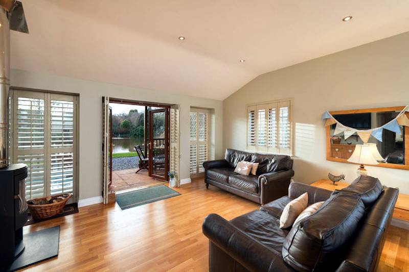 Heron Lodge, South View Lodges is in Exeter, Devon