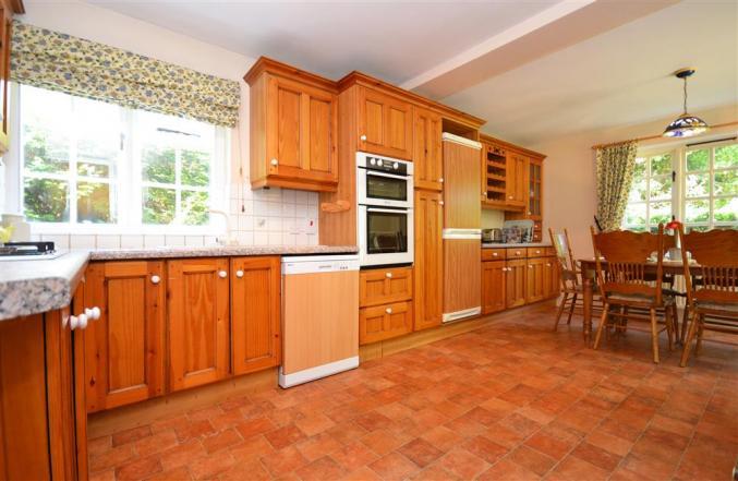 Church Cottage is in Burley, Hampshire