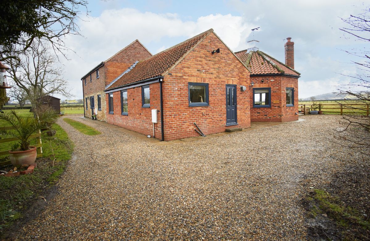 Riverside Farm Cottage