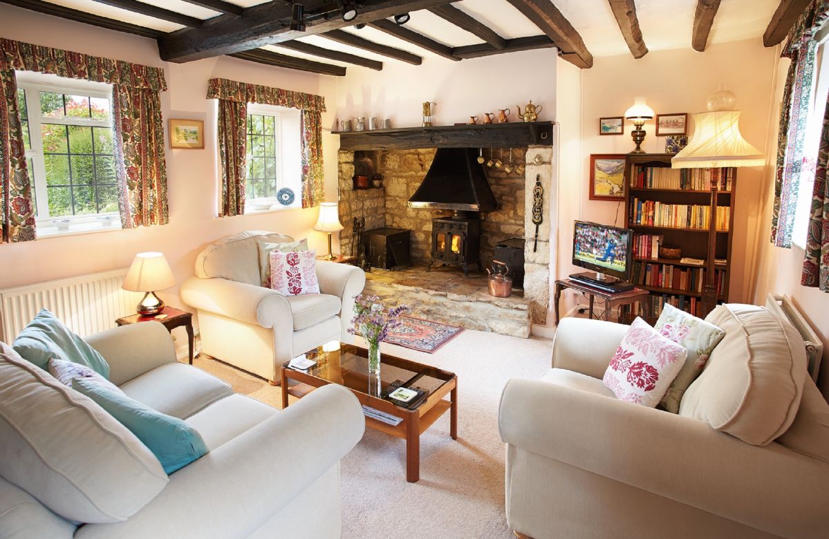 Keytes Cottage is located in Bourton-on-the Hill