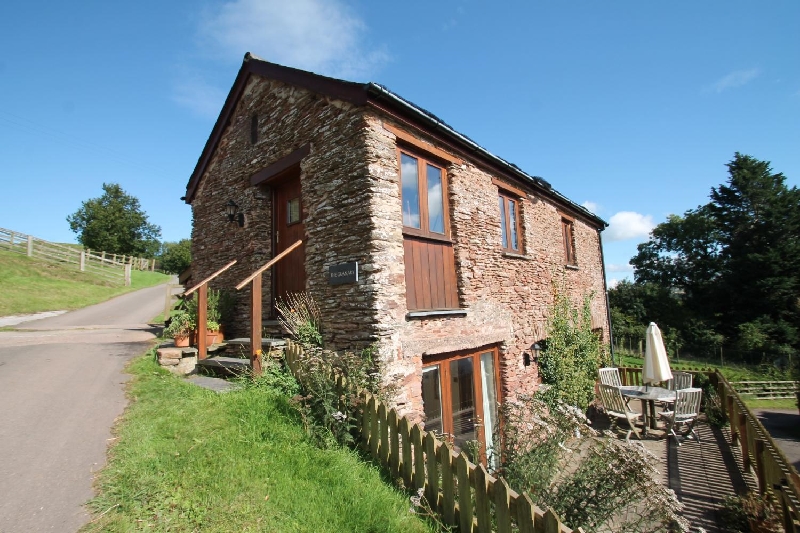 The Granary a holiday cottage rental for 4 in Luxborough, 