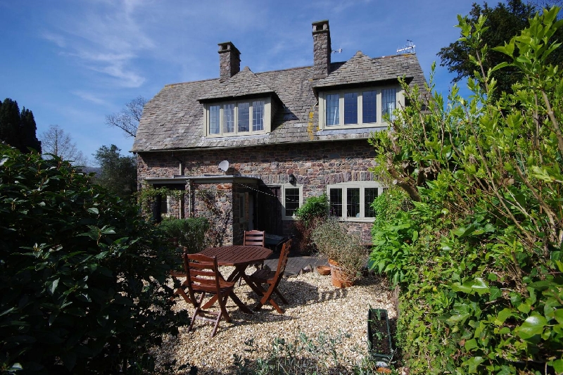 Gate Cottage a holiday cottage rental for 6 in Allerford, 