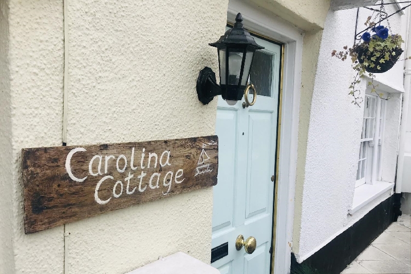 Carolina Cottage a holiday cottage rental for 7 in Minehead, 