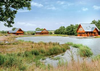 Anglesey-Lakeside-Lodges