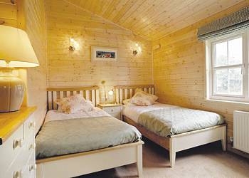 Raywell-Hall-Country-Lodges