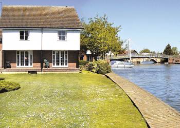 Peninsula-Cottages