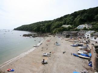 Ocean Waves a holiday cottage rental for 5 in Cawsand, 