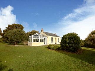 Cregaminnis a holiday cottage rental for 5 in Perranporth, 