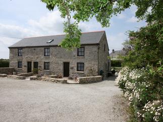 Tom Thumb a holiday cottage rental for 2 in Falmouth, 