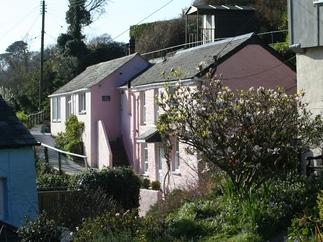 Pink Cottage a holiday cottage rental for 6 in Fowey, 
