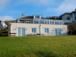 Atlantic View a holiday cottage rental for 6 in Newquay, 