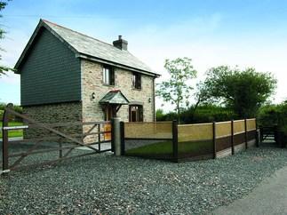 Over The Hedge a holiday cottage rental for 2 in Boscastle, 