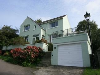 The Moorings a holiday cottage rental for 5 in Fowey, 