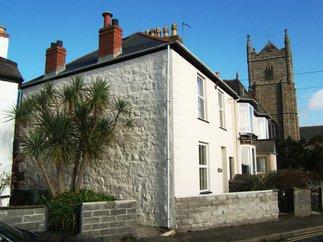 Springwater a holiday cottage rental for 6 in Hayle, 