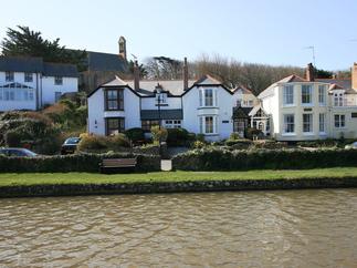 Wharfinger a holiday cottage rental for 8 in Bude, 