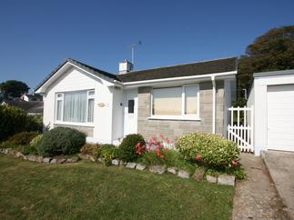 Forget-me-not a holiday cottage rental for 4 in Falmouth, 