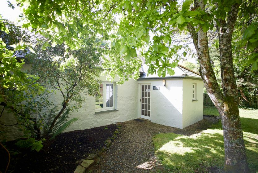 St Corantyn Cottage a holiday cottage rental for 4 in Helston, 