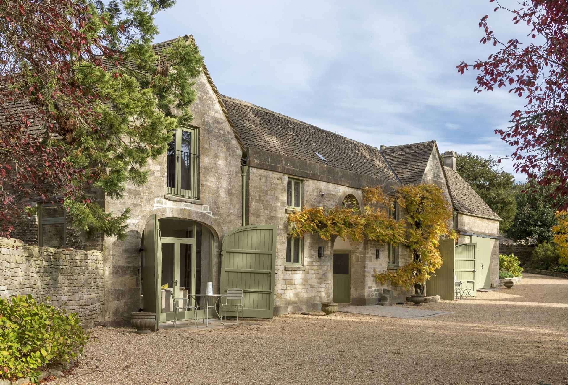 The Coach House and Stables at The Lammas a holiday cottage rental for 8 in Minchinhampton, 