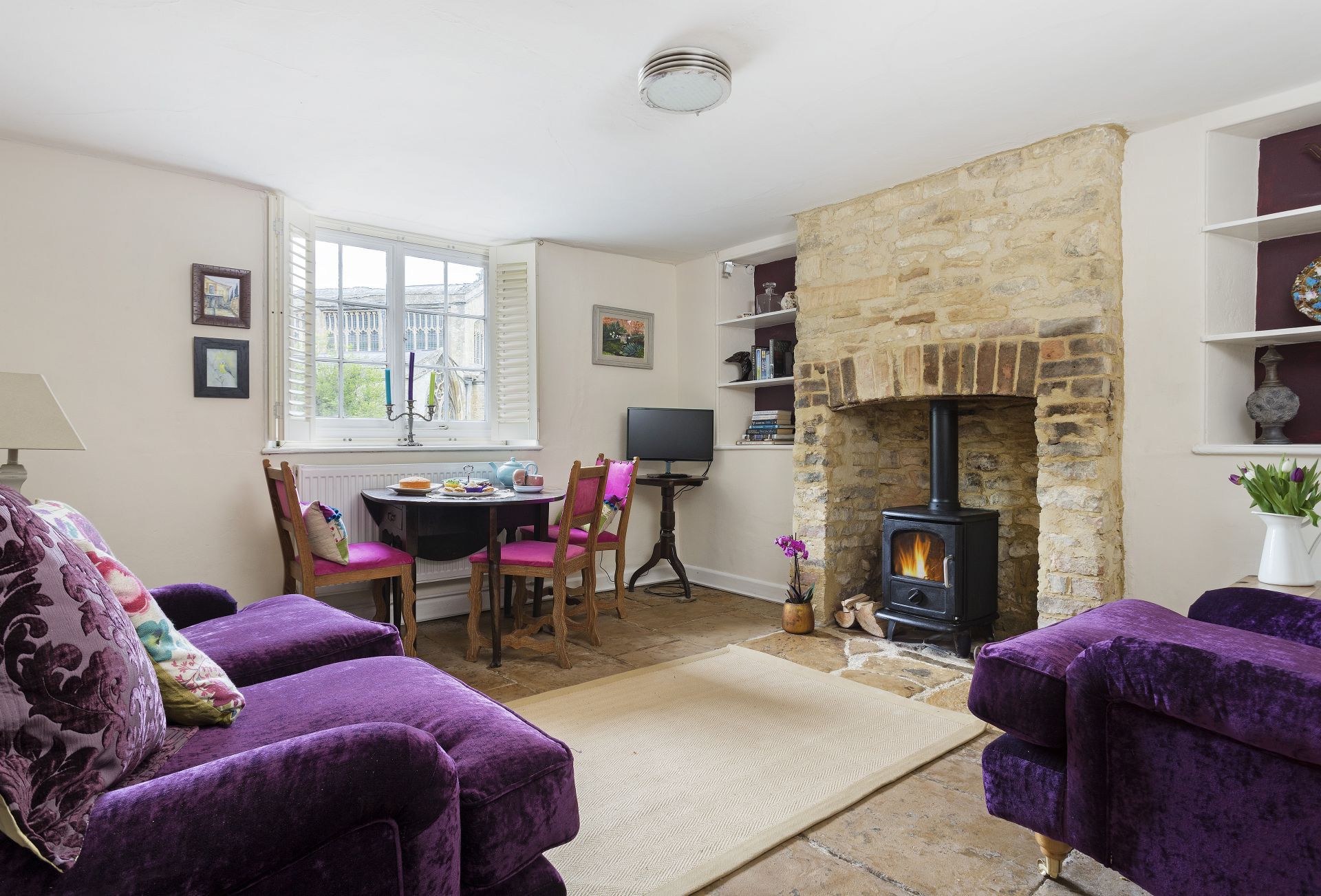 Church Cottage a holiday cottage rental for 2 in Chipping Norton, 