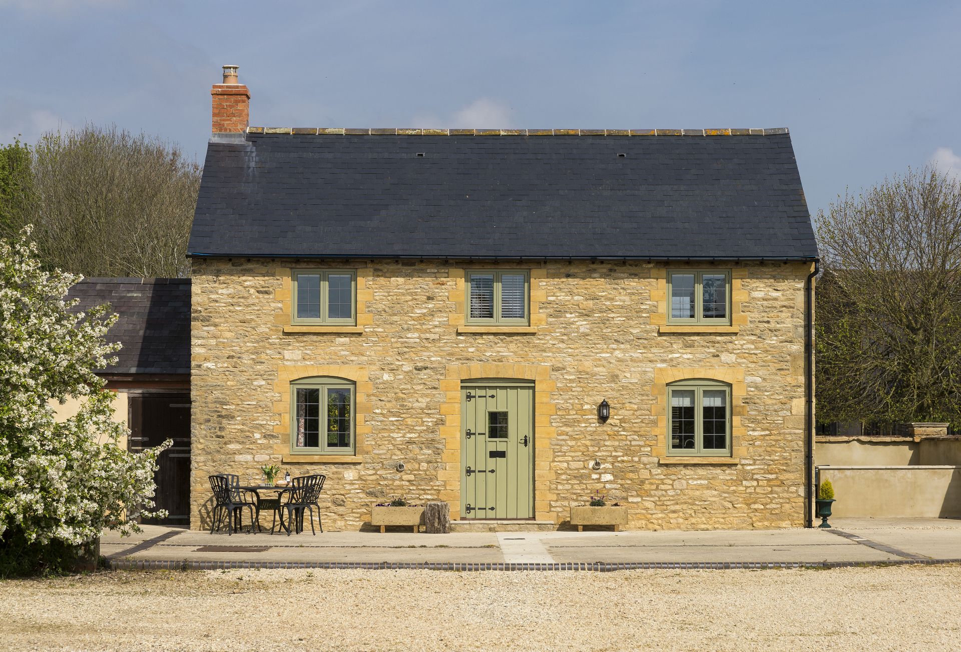 Alysas Cottage a holiday cottage rental for 5 in Chipping Norton, 