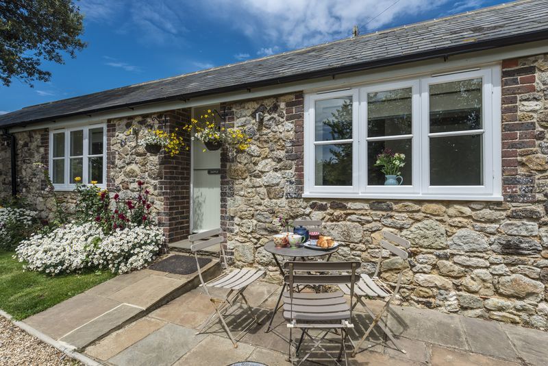 Dapple Cottage a holiday cottage rental for 4 in Yarmouth and surrounding villages, 