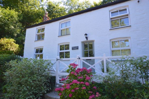 Details about a cottage Holiday at Rose in Vale Cottage