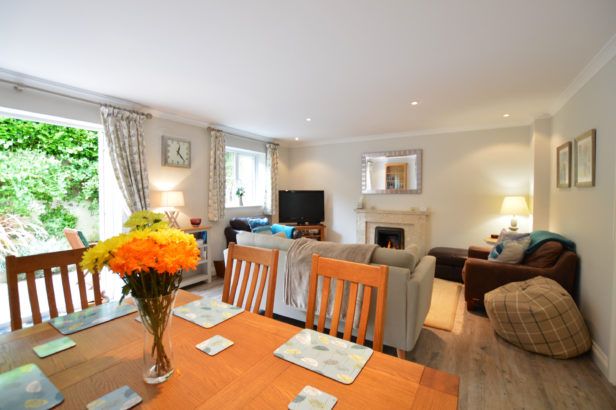 September Sea a holiday cottage rental for 7 in Port Isaac, 