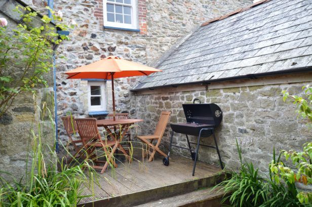 Waterwitch a holiday cottage rental for 8 in Charlestown, 