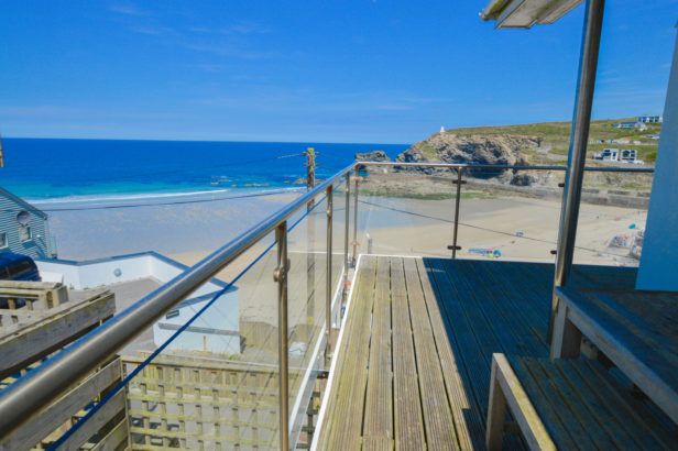 The Lookout a holiday cottage rental for 10 in Portreath, 