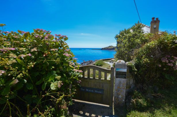 The Watch House a holiday cottage rental for 8 in Coverack, 