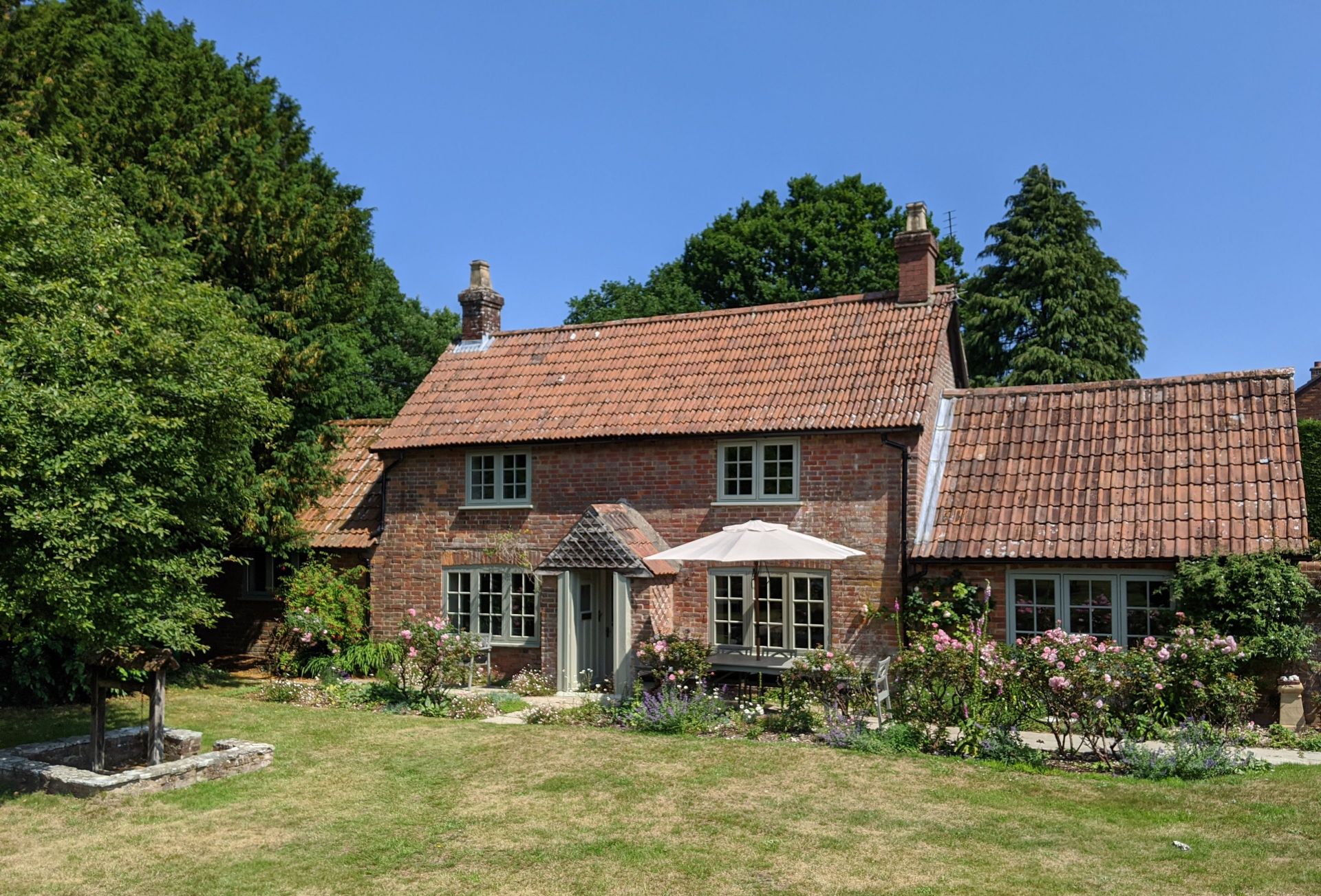 Evergreen a holiday cottage rental for 6 in Hampshire and surrounding villages, 