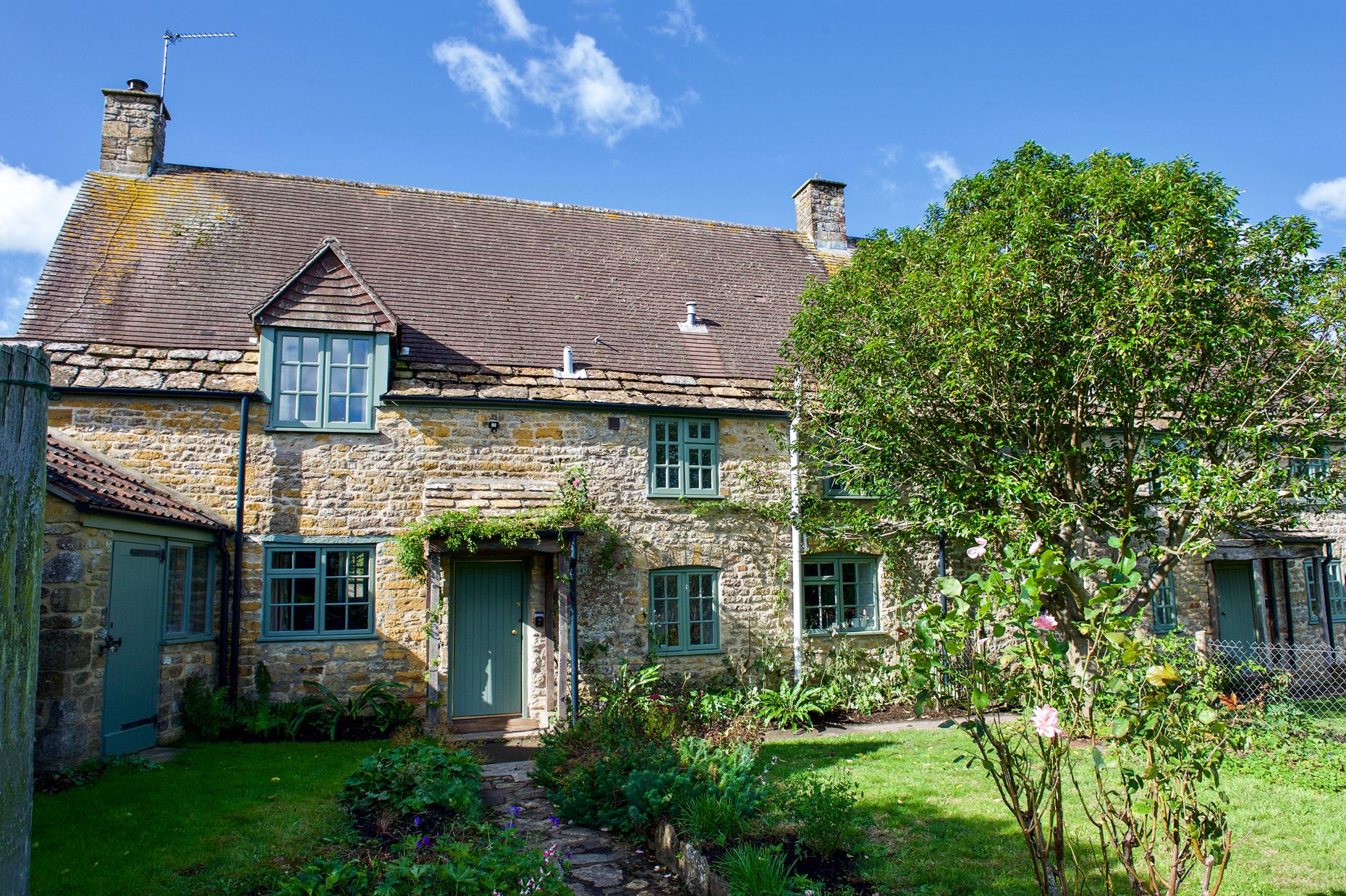 Brew House Cottage a holiday cottage rental for 4 in Sherborne and surrounding villages, 