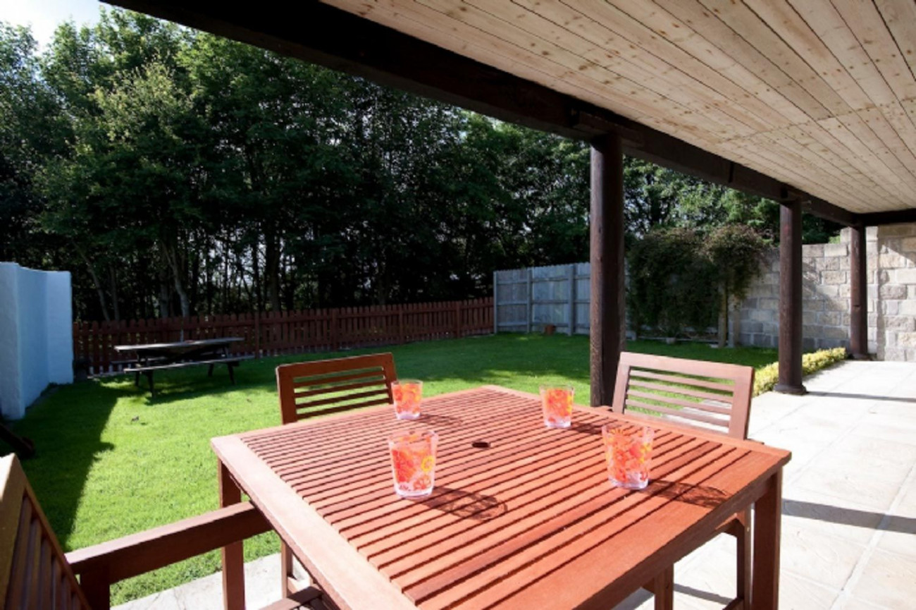 Demelza a holiday cottage rental for 4 in Truro, 