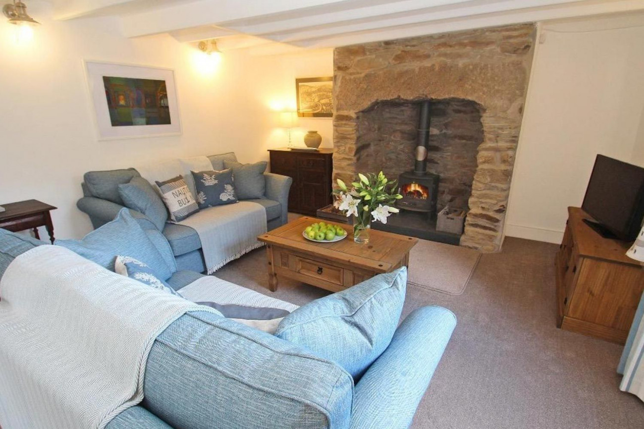 Sunray Cottage a holiday cottage rental for 4 in Portreath, 