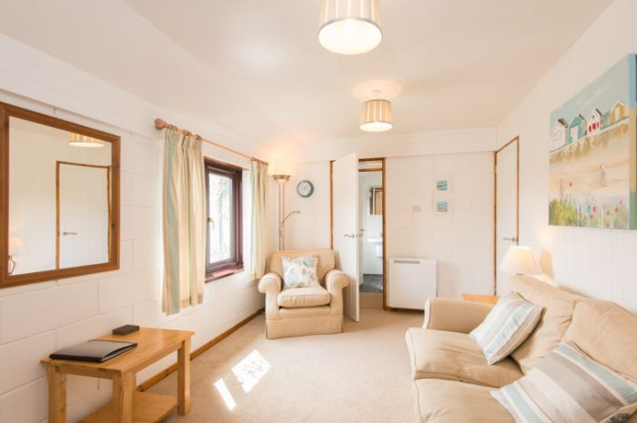Villa Francia a holiday cottage rental for 4 in Holywell Bay, 