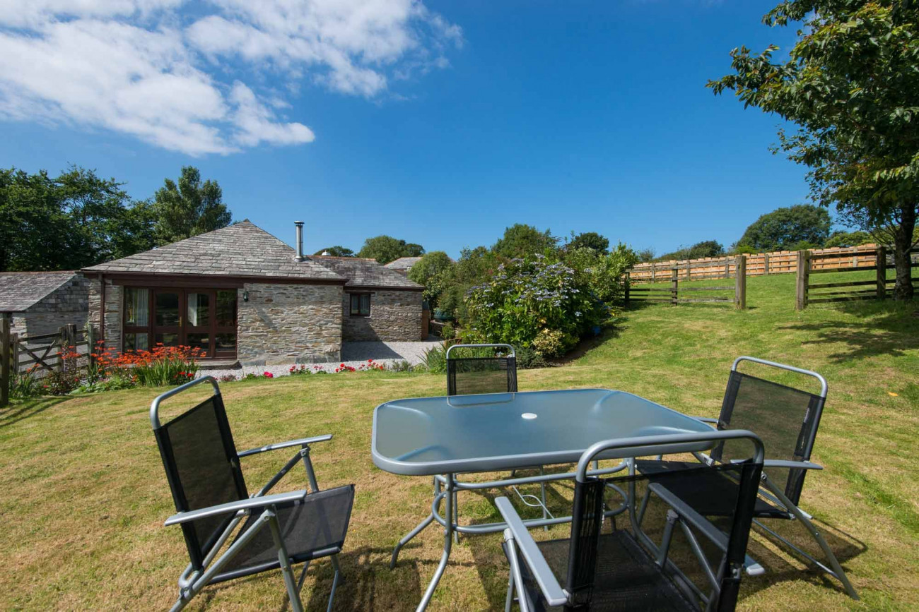 Details about a cottage Holiday at The Linhay at St Teath