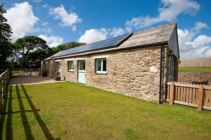 The Linhay a holiday cottage rental for 4 in Truro, 