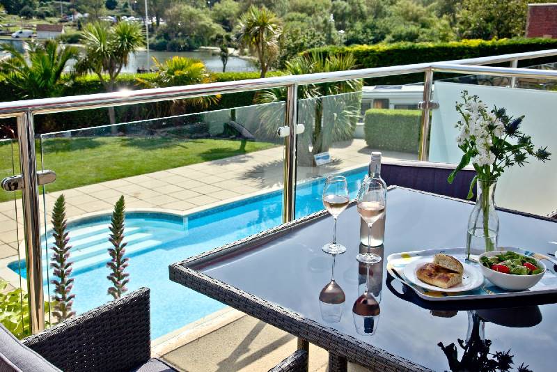 3 Goodrington Lodge a holiday cottage rental for 4 in Paignton, 