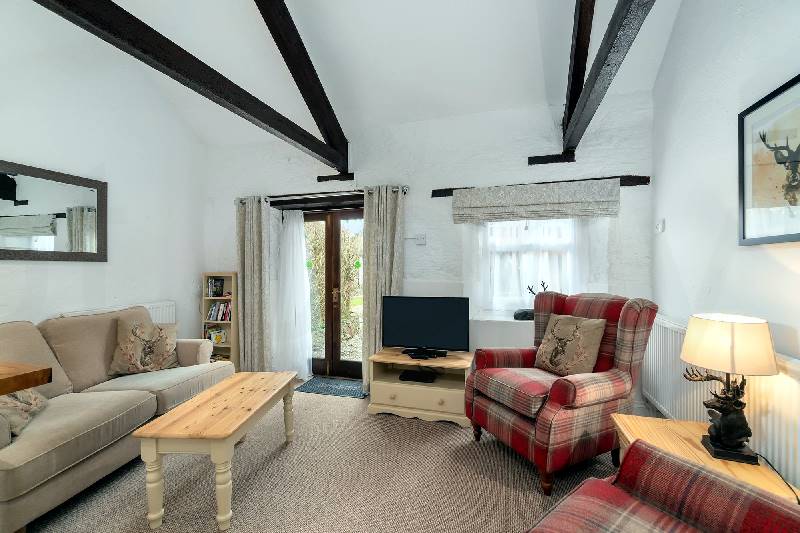Rose Cottage, Old Mill Cottages a holiday cottage rental for 4 in Paignton, 