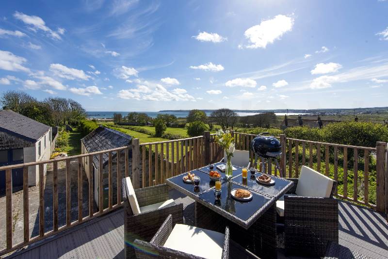 Greenfields Coach House a holiday cottage rental for 4 in Marazion, 