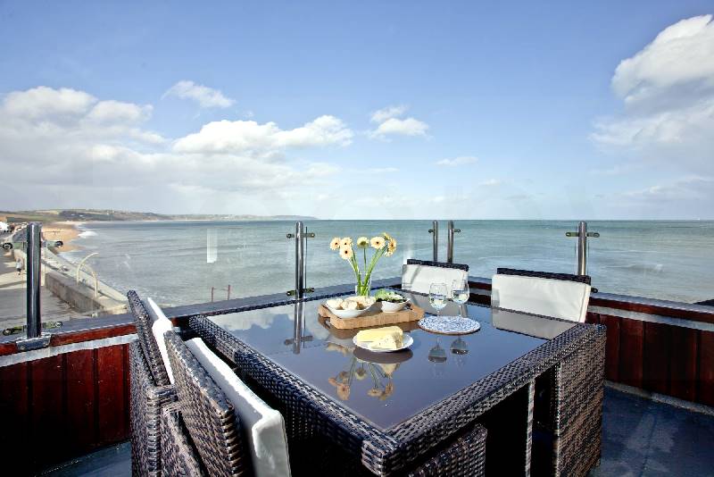 6 At The Beach a holiday cottage rental for 6 in Torcross, 