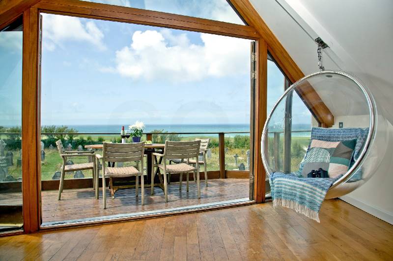 The Beach House a holiday cottage rental for 6 in Newquay, 